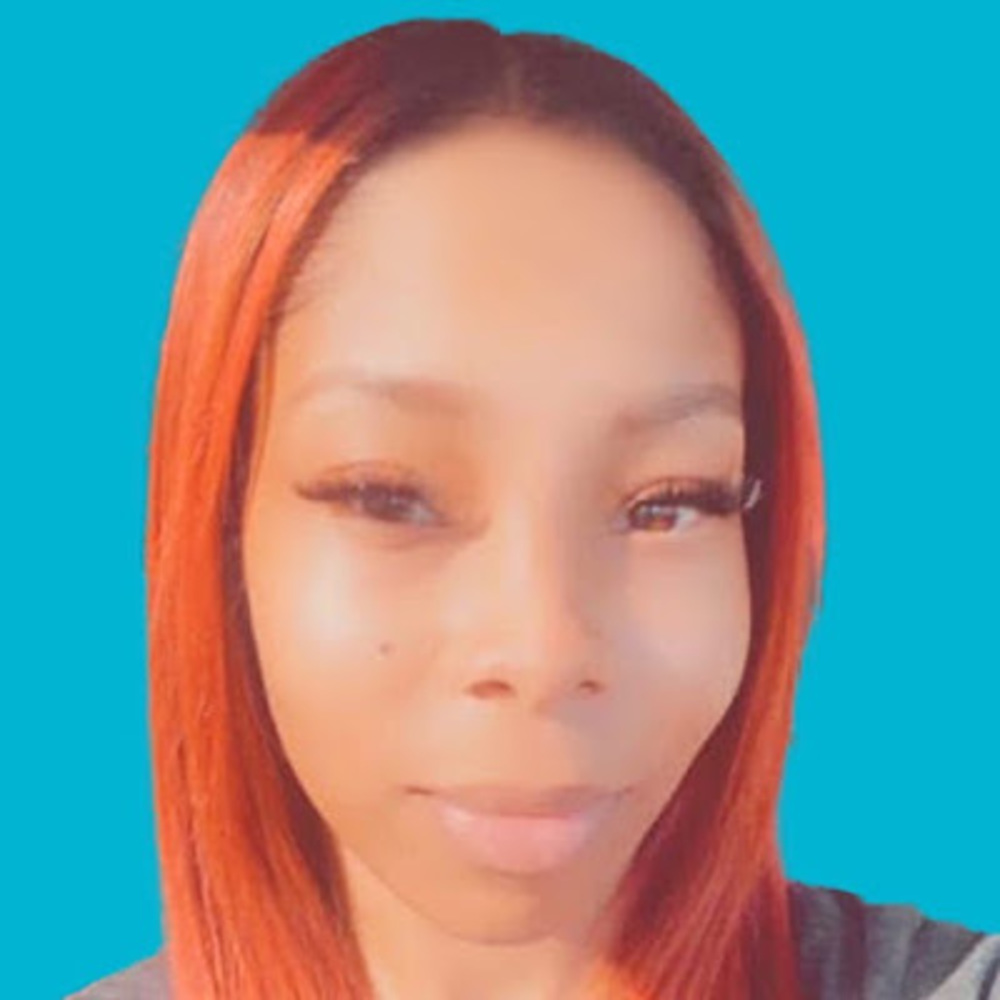 Meet your Posher, Alia